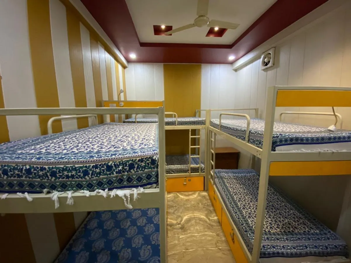 Friends Guest House & Hostel- Near Taj Mahal Agra  0*, Agra (Uttar Pradesh)