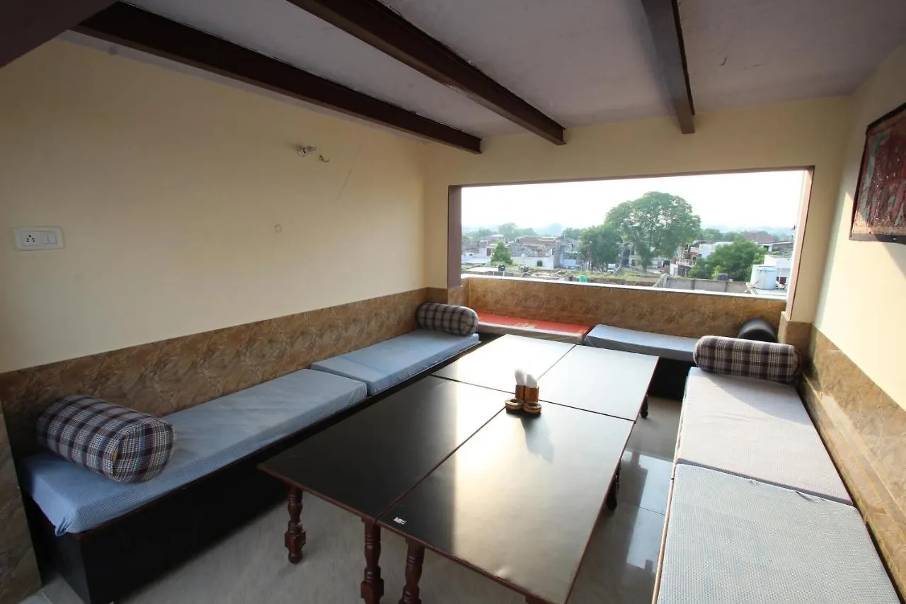Friends Guest House & Hostel- Near Taj Mahal Agra  Hostel