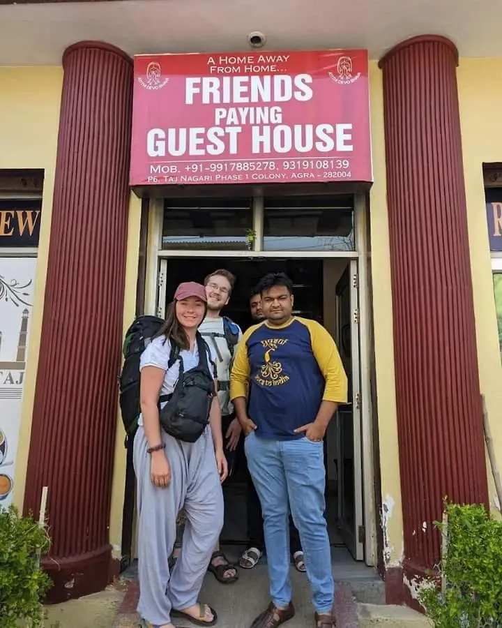 Hostel Friends Guest House & Hostel- Near Taj Mahal Agra  Ινδία