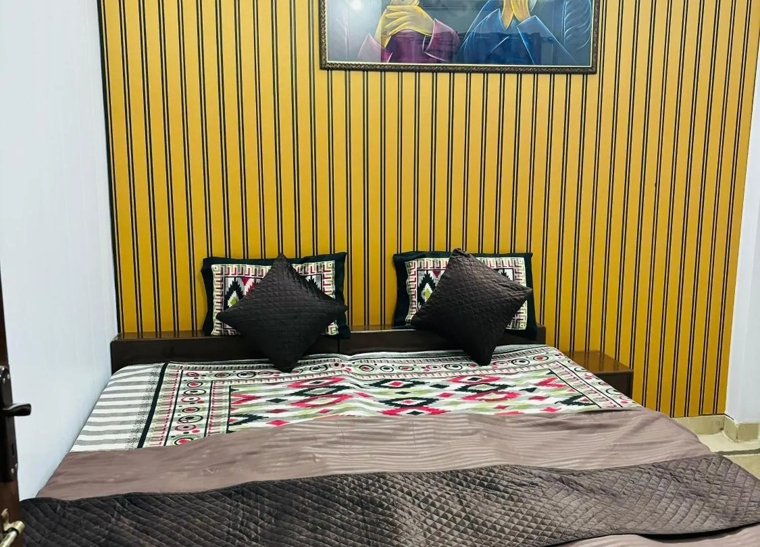 Friends Guest House & Hostel- Near Taj Mahal Agra  0*, Agra (Uttar Pradesh)